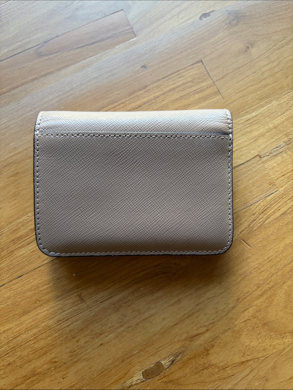 kate spade Two-Tone Taupe and Black Compact Wallet - Picture 2 of 3